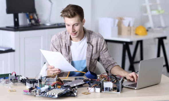 Singapore Laptop Repair Guide: Pricing, Service Types and Warranty Explained