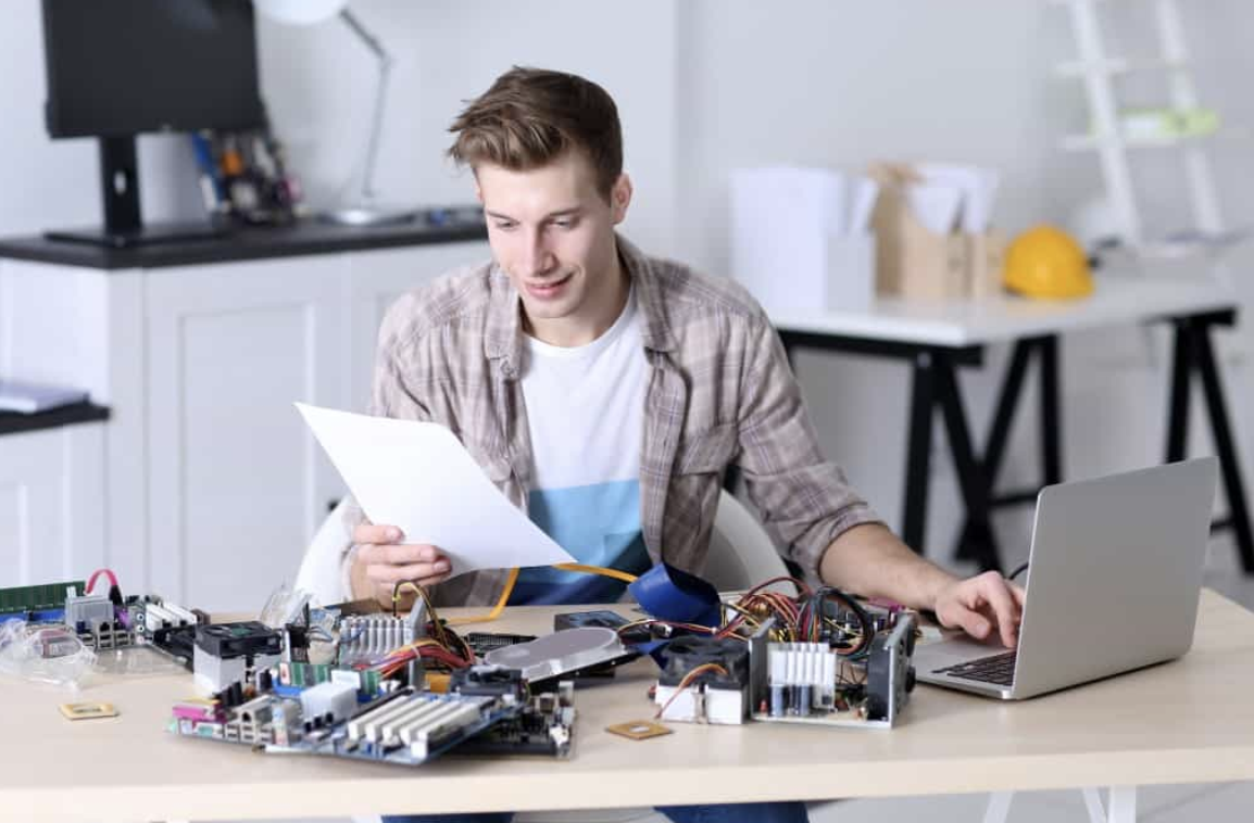 Singapore Laptop Repair Guide: Pricing, Service Types and Warranty Explained
