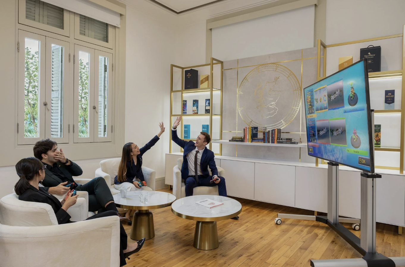 Luxury Hospitality Careers in Singapore: Guide for EHL Students and Graduates