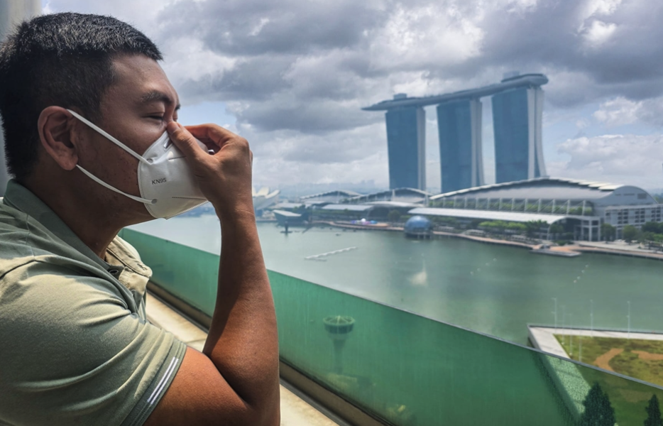Haze Lingers Over Singapore: What the PSI  Readings Mean for Schools, Workers and  Families 